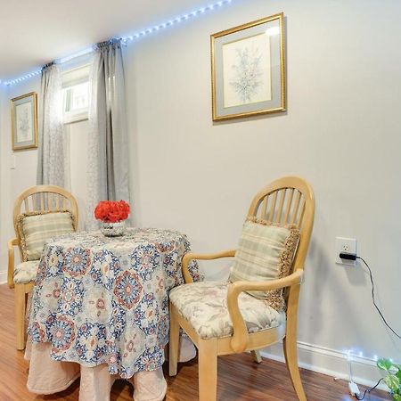 Splendid Cheerful 2-Bedroom Residential Хьяттсвилль Экстерьер фото