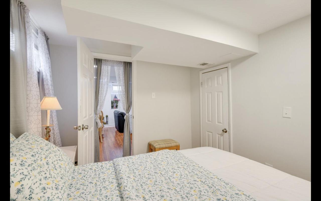 Splendid Cheerful 2-Bedroom Residential Хьяттсвилль Экстерьер фото